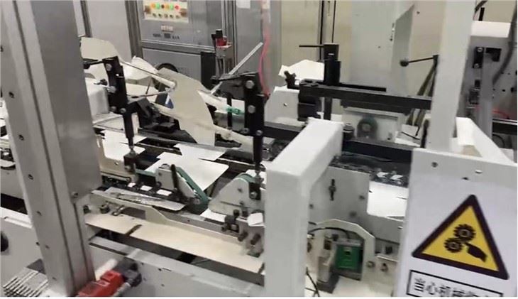 Koristi Se Bobst Auto Gluer Machine 4 I 6 Points